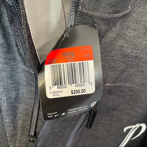 Nike Men’s Storm Fit Hooded Jacket - Picture 3 of 7